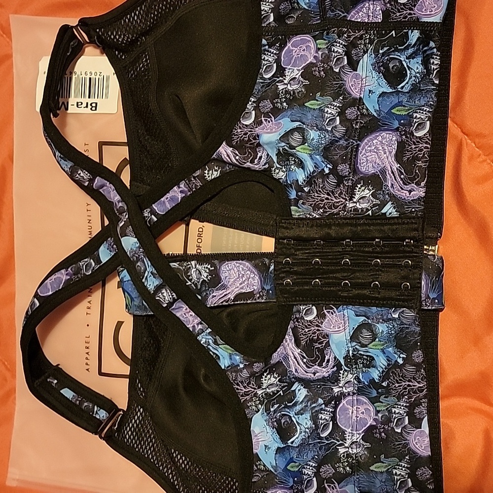 🪼💀 Constantly Varied Gear Sports Bra Med🪼💀🪼💀 - Picture 4 of 7